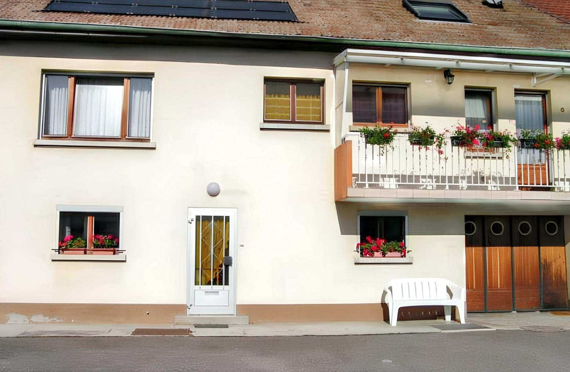 Maison Enchanteur A Berrwiller Avec Jardin Paisible ภายนอก รูปภาพ